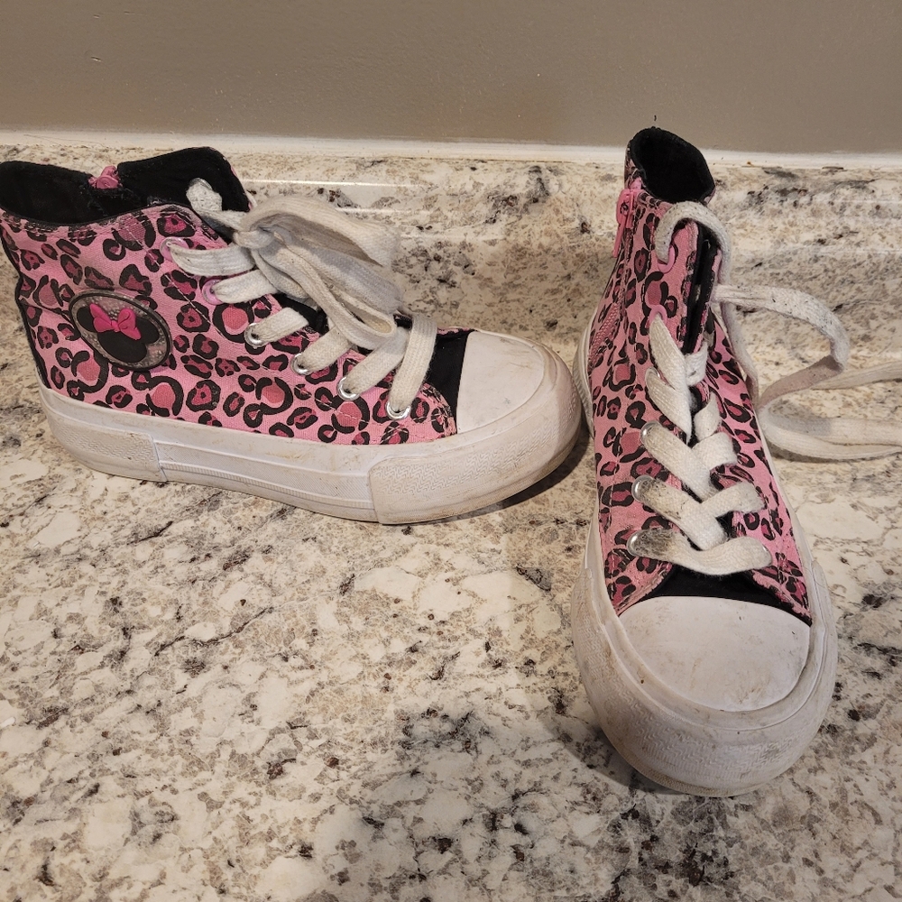 📣5 for $20📣 Minnie mouse size 1 shoes